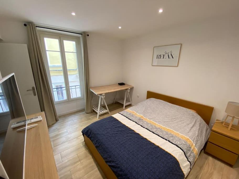 Le Coeur Du Port De Golfe Juan - Parking - Clim - Wifi Apartment Vallauris Ngoại thất bức ảnh